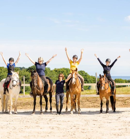 Centre équestre en Bretagne près de la mer